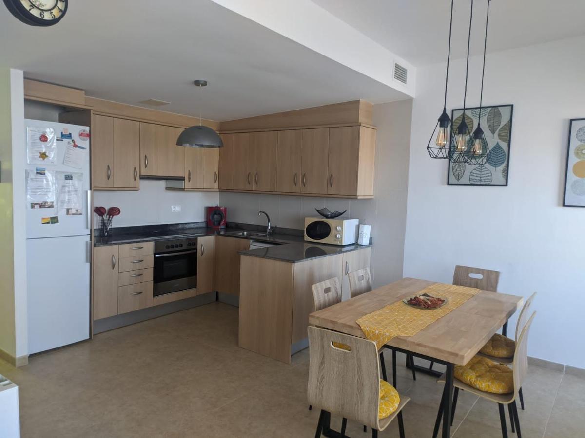 Deltafamily ¡ Barbacoa,Piscina, Wifi Chromecast !! Apartment Els Muntells Exterior photo